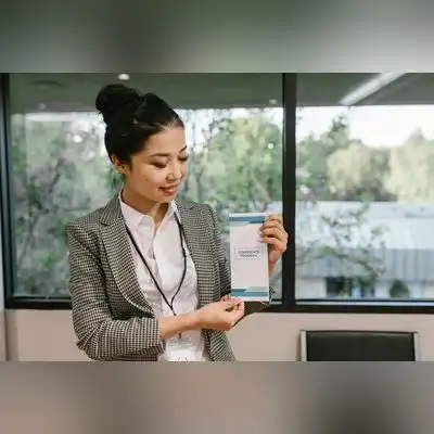 梁宁